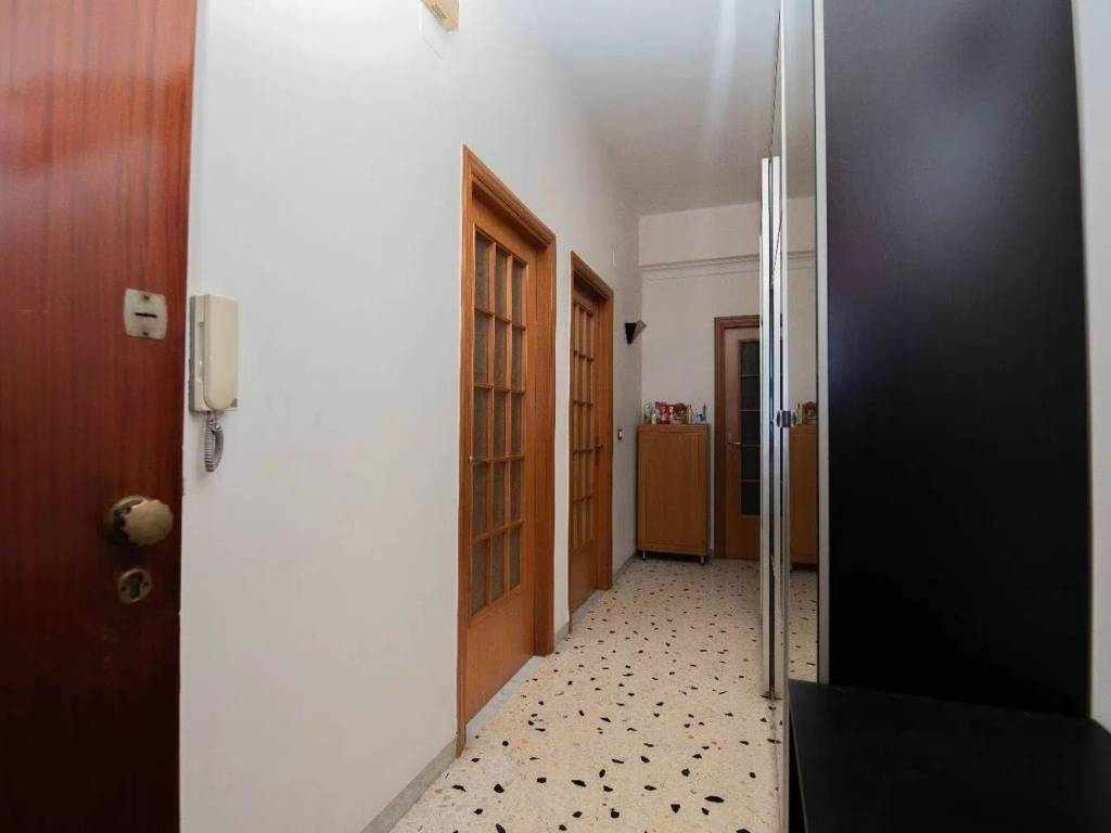 Appartamento a Salerno in Via Pietro Del Pezzo, 69 - Foto 2