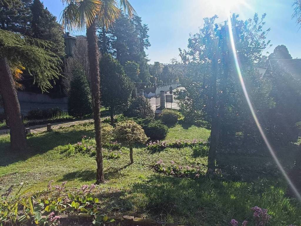 Villa a Cavaria con premezzo in VIA MONTEGRAPPA, 148 - Foto 2