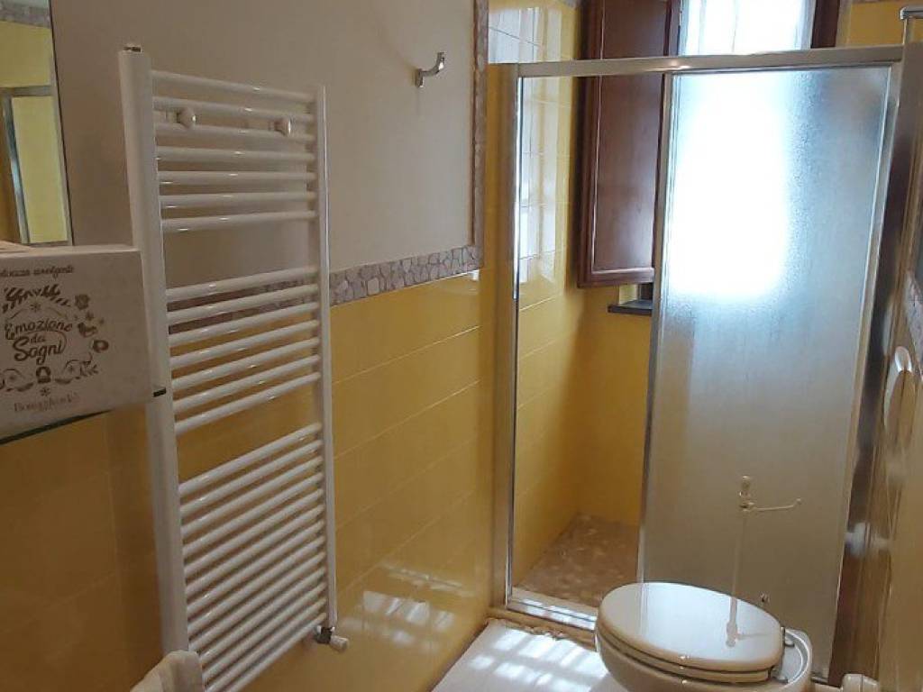 Villetta a schiera a Camaiore in Via Roma Camaiore Centro - Foto 4