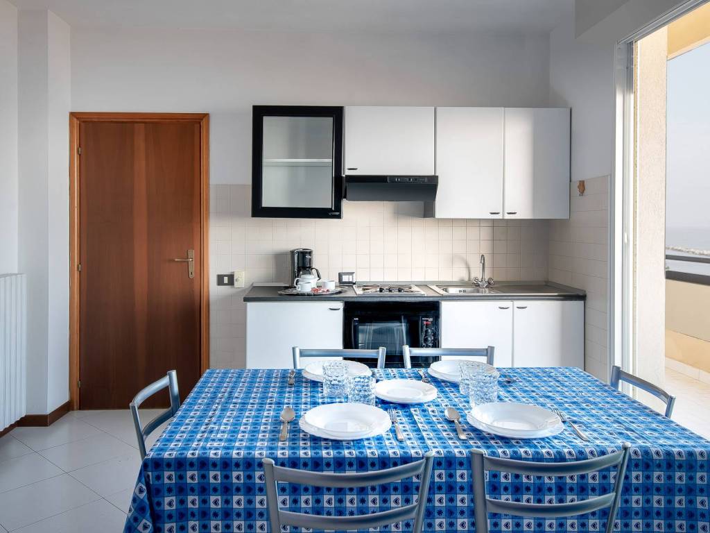 Appartamento a Rimini in Viale Porto Palos, 35 - Foto 3