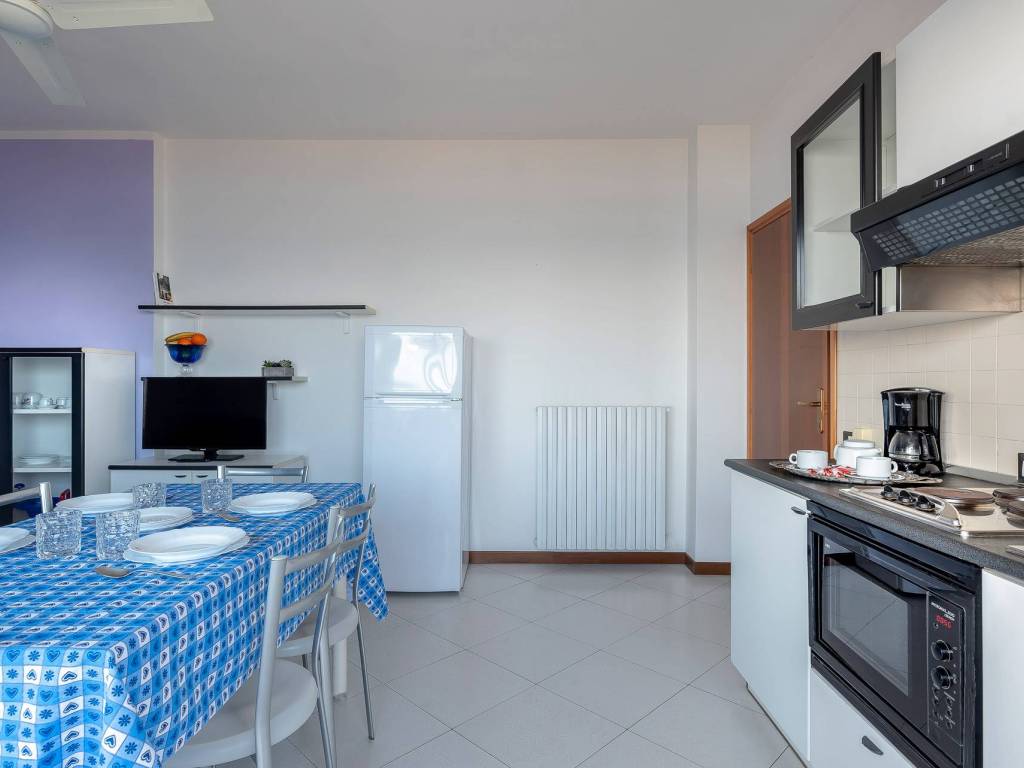 Appartamento a Rimini in Viale Porto Palos, 35 - Foto 5