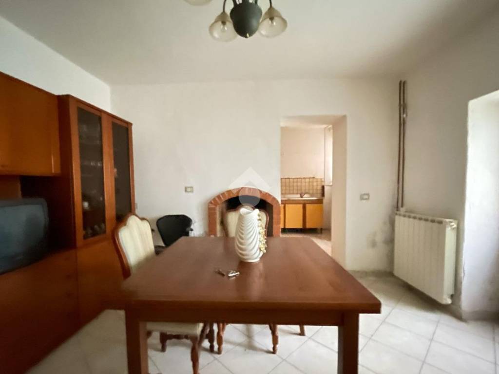 Rustico / casale a Besano in Via Guglielmo Marconi - Foto 3
