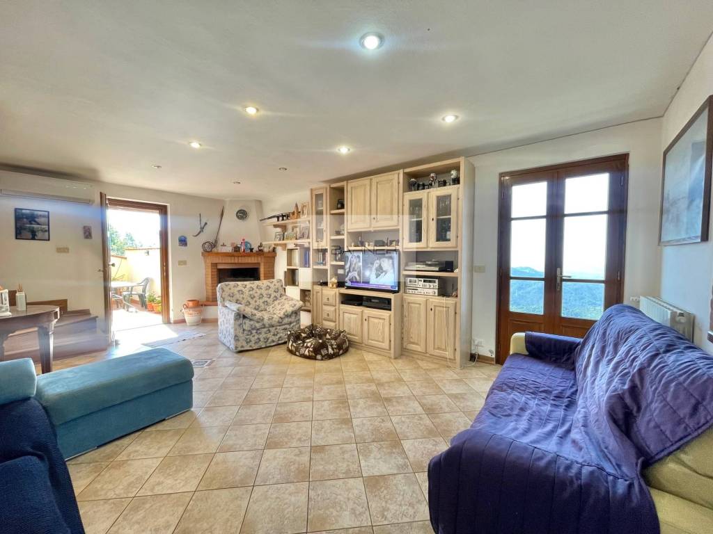 Villa a Camaiore in Via Balza Fiorita - Foto 5