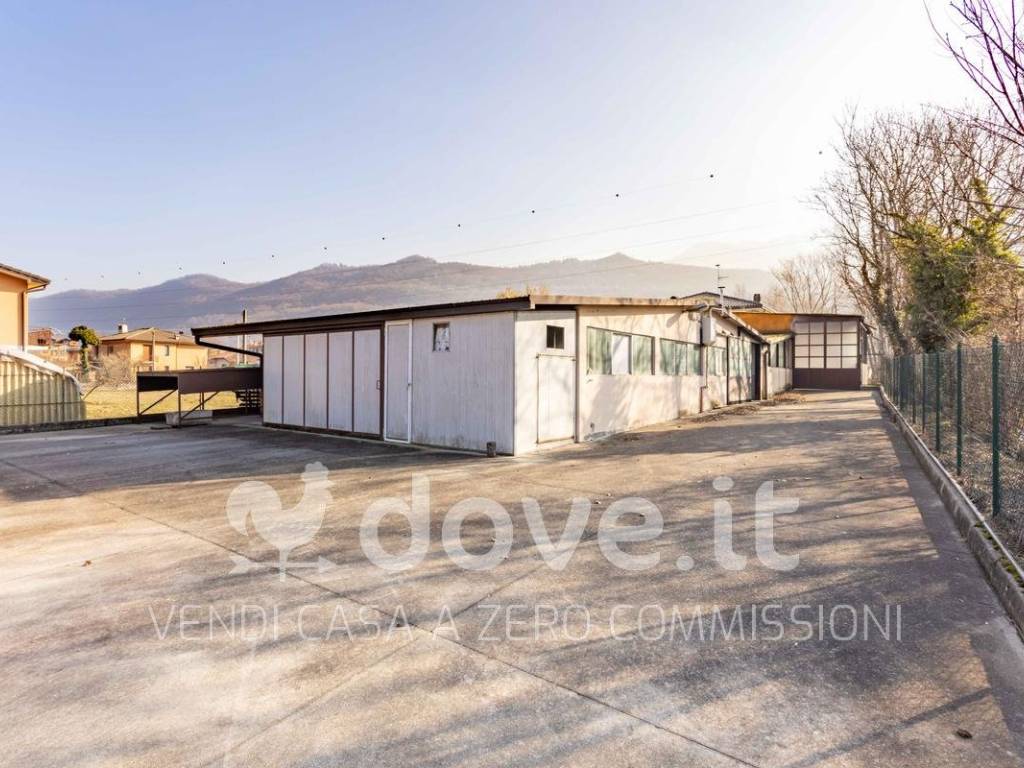 Villa a Cuvio in via Cantone, 1 - Foto 4