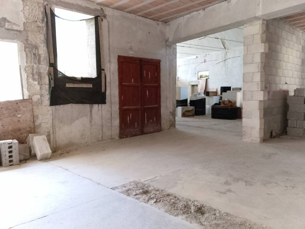 Loft / open space a Lecce in Via Dalmazio Birago - Foto 3