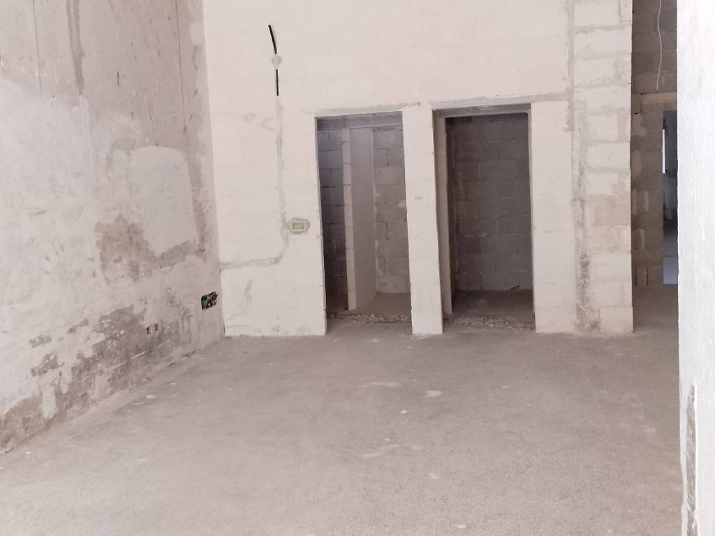 Loft / open space a Lecce in Via Dalmazio Birago - Foto 4