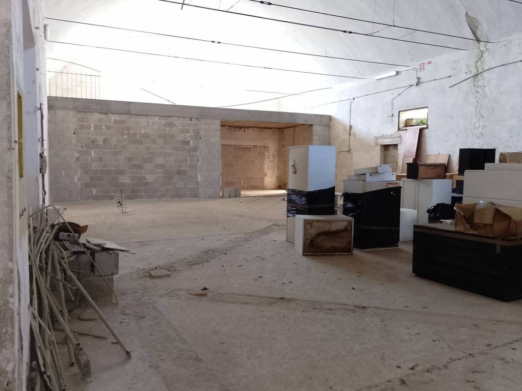 Loft / open space a Lecce in Via Dalmazio Birago - Foto 5