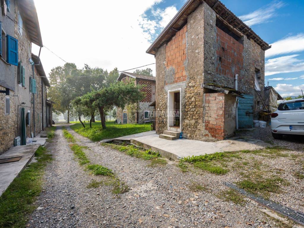 Casa indipendente a Scandiano in Via della Riva 9 - Foto 3