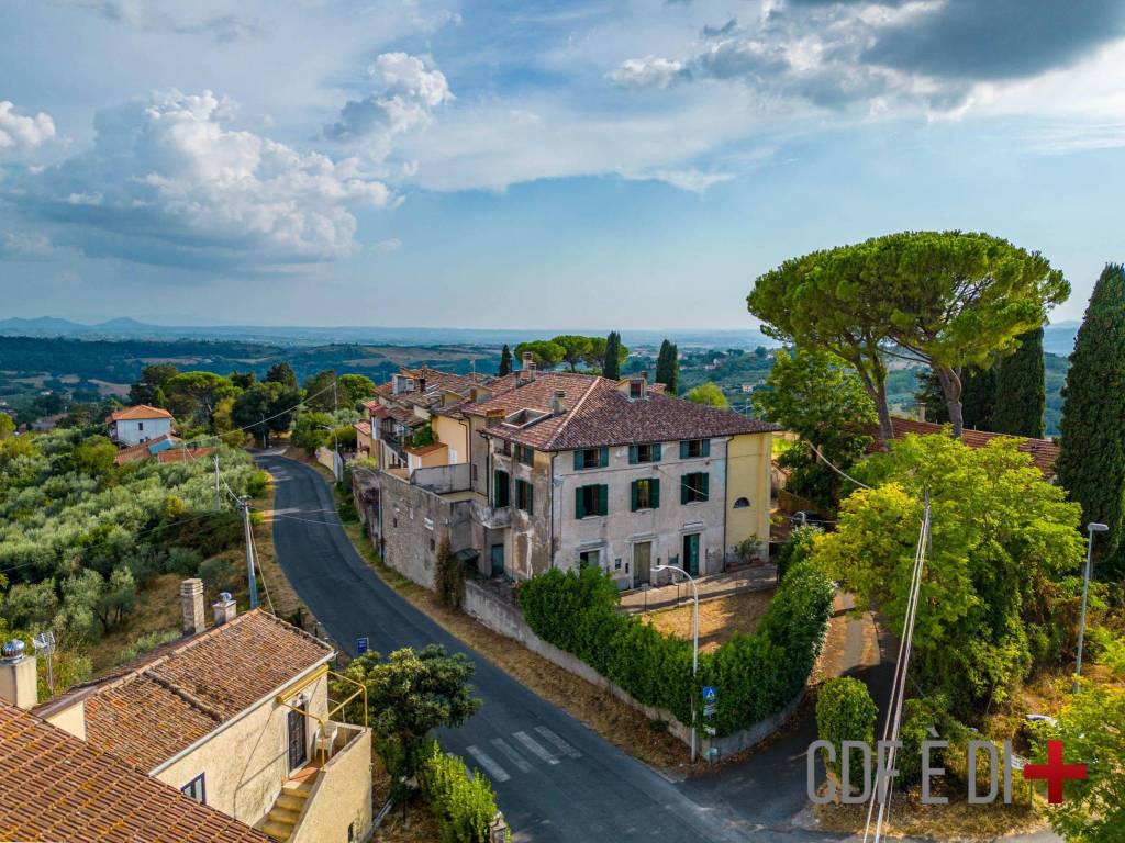 Villa a Montopoli di sabina in Via Case Nuove - Foto 2