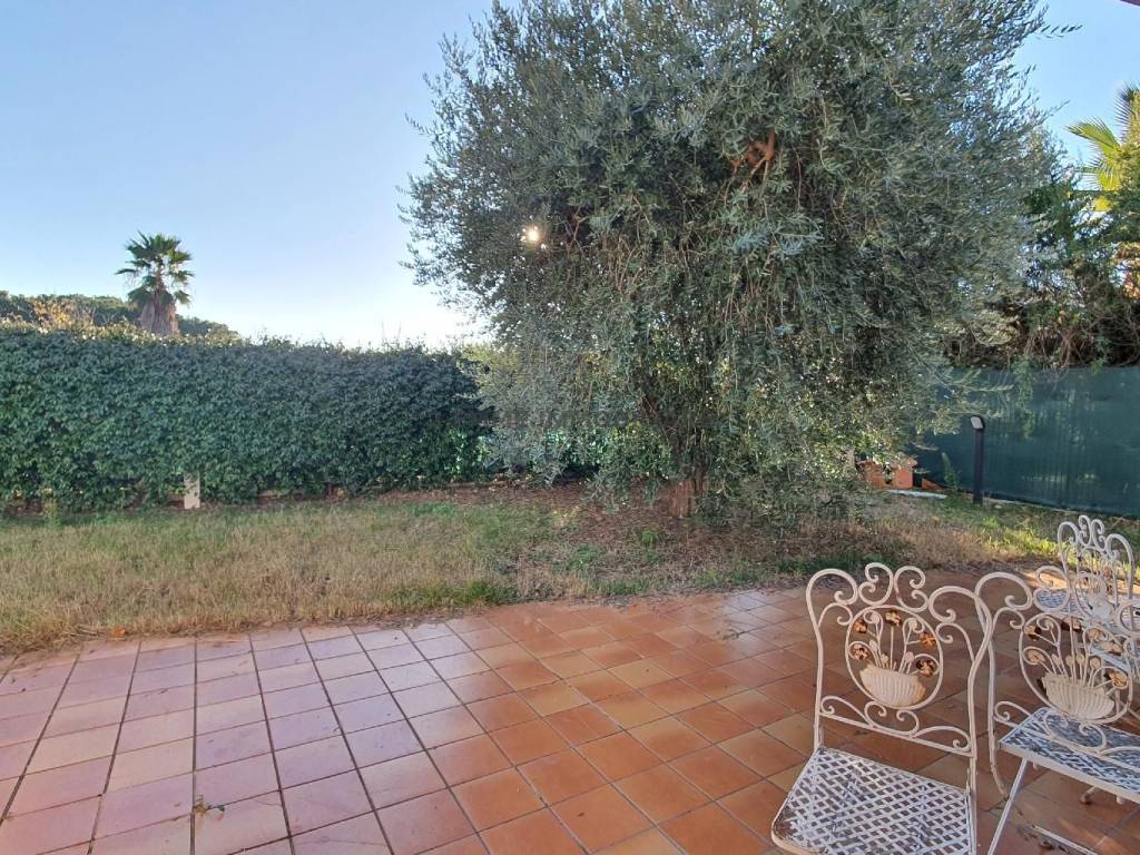 Villa a Ascoli piceno in VIA BELLAVALLE - Foto 4