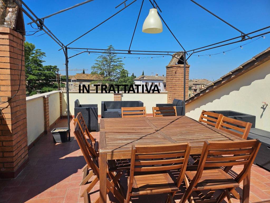 Attico / mansarda a Penna in teverina in Via Roma - Foto 2