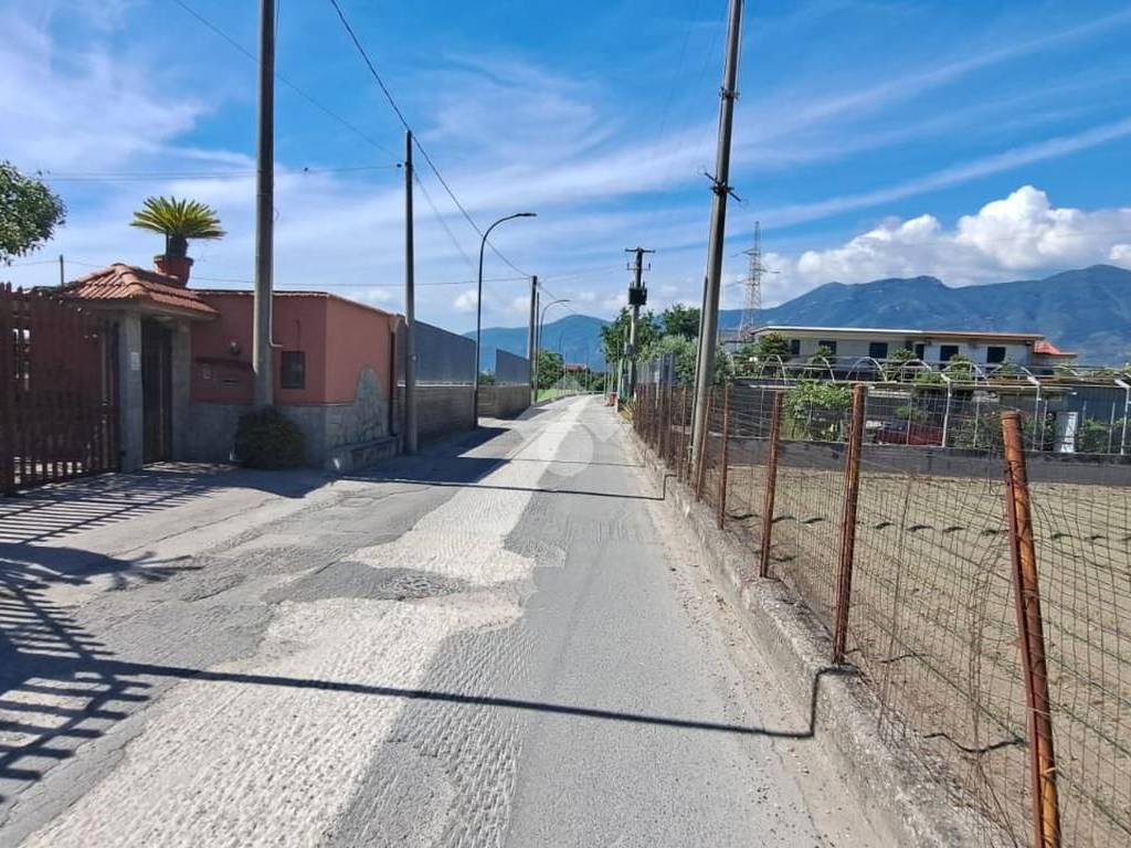 Terreno a Nocera inferiore in Via Carrara d'Amora, 5 - Foto 3