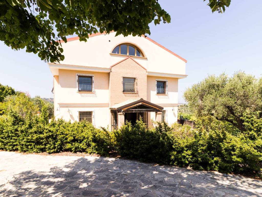 Villa a Spoltore in Via Colle San Giovanni - Foto 5