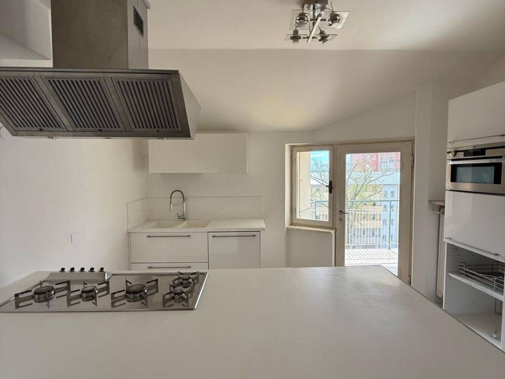 Appartamento a Udine in Via Romeo Battistig - Foto 2