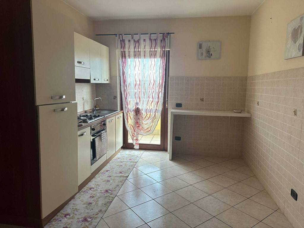 Appartamento a Cisterna di latina in Viale Tirreno - Foto 5