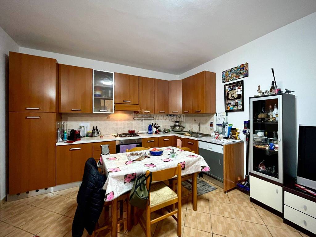 Appartamento a Zelo buon persico in Via Convento 27/E - Foto 3
