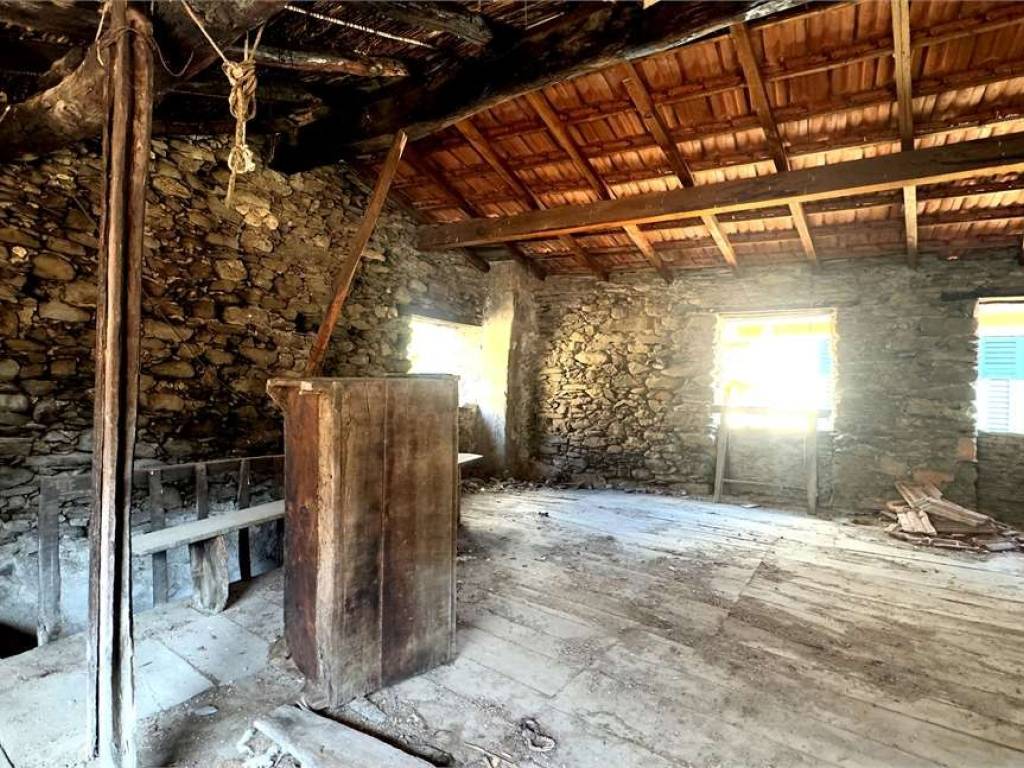 Rustico / casale a Vessalico in Via Vico Chiuso - Foto 2