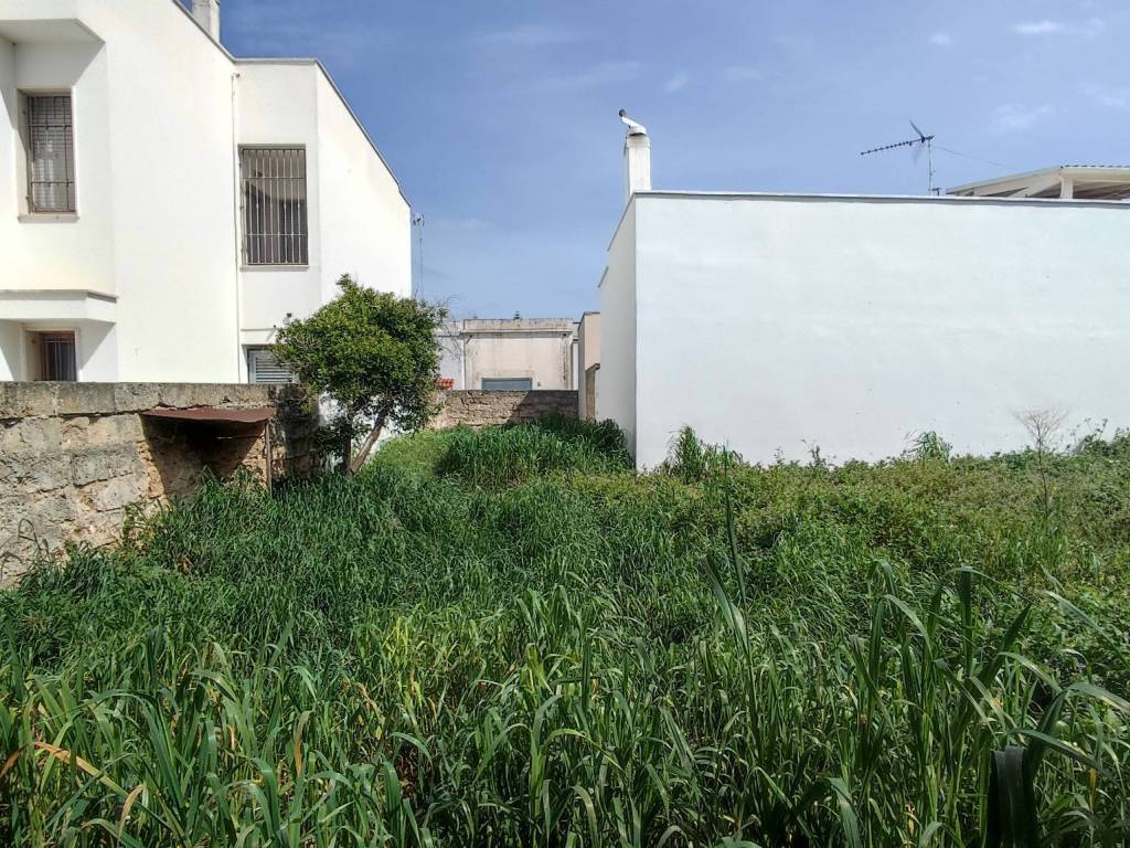 Terreno a Taviano in Via Capitano Alberto Melica - Foto 3