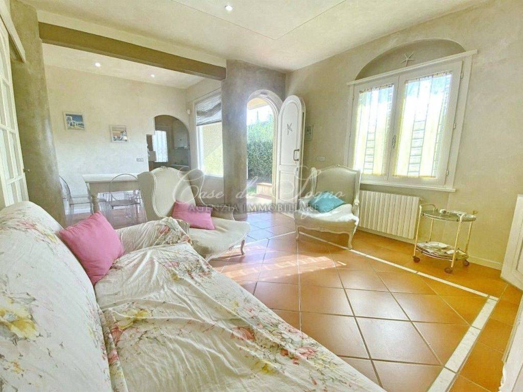 Appartamento a Forte dei marmi in Via Alfredo Catalani - Foto 3