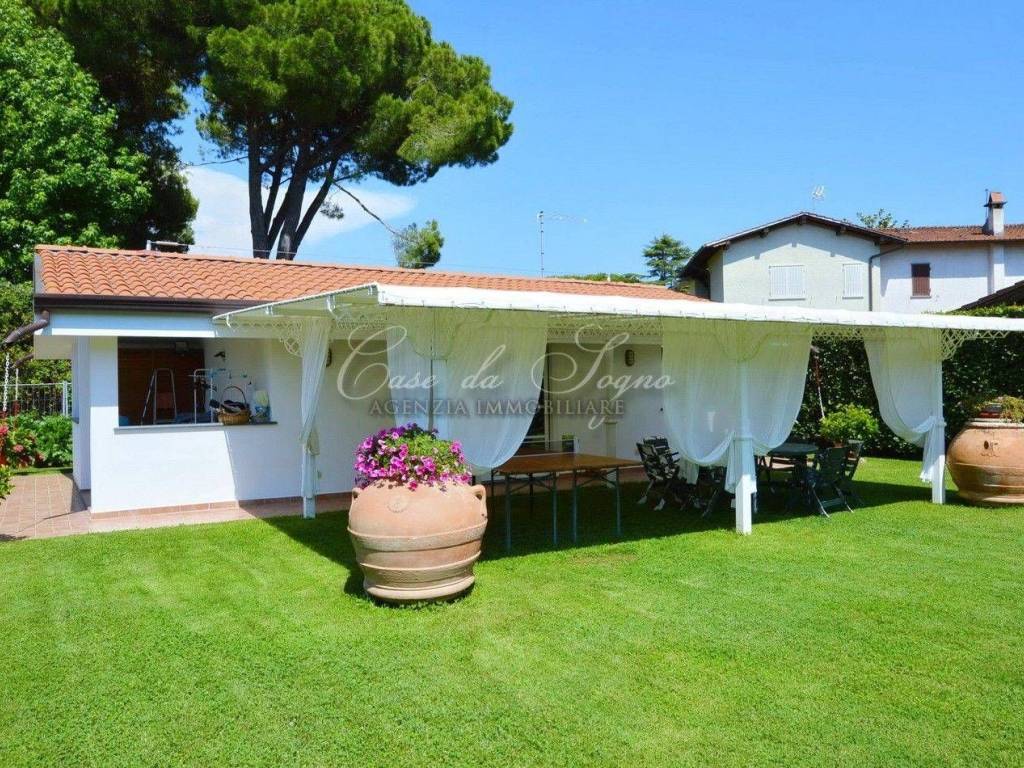 Appartamento a Forte dei marmi in Via Duca degli Abruzzi - Foto 4