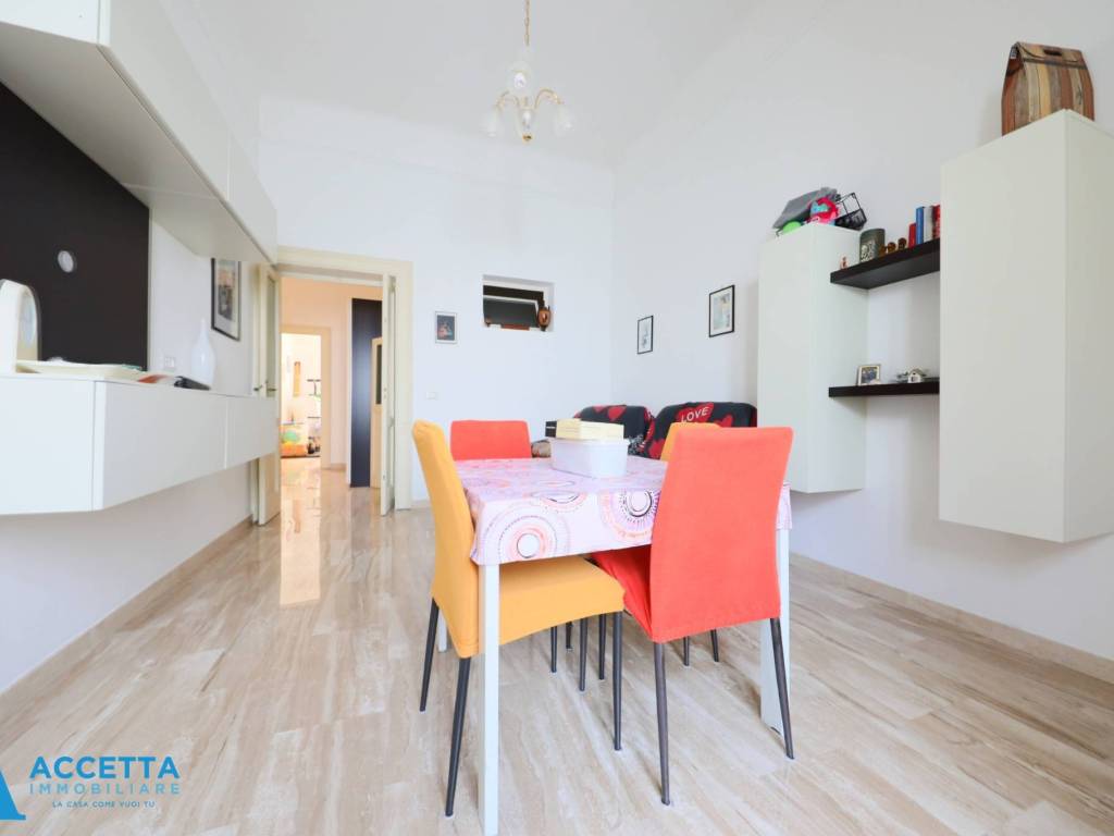 Appartamento a Taranto in Via Duca degli Abruzzi , 14 - Foto 4