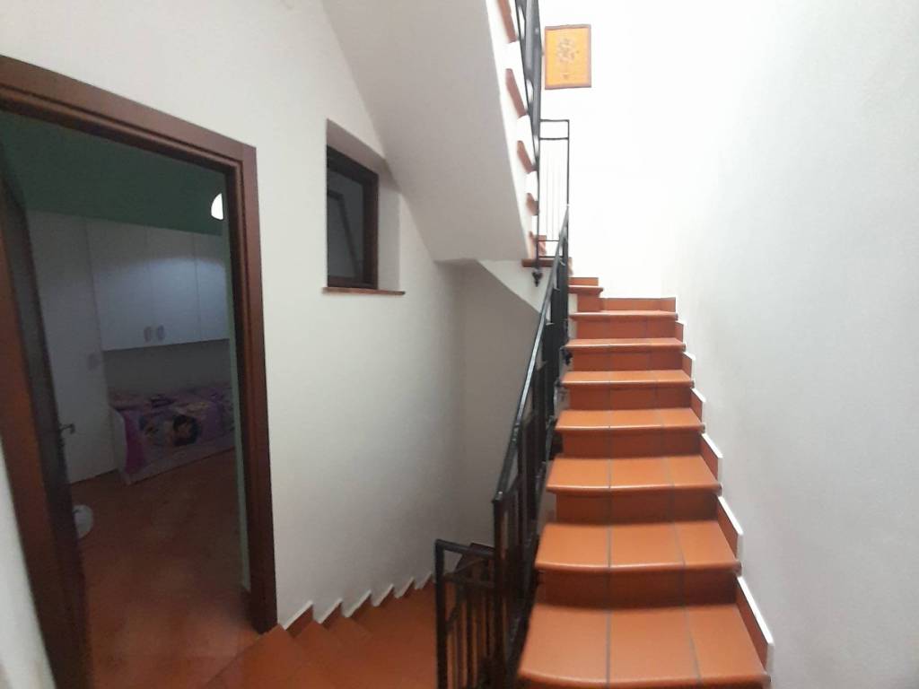 Casa indipendente a Cinisi in Via Imbriani - Foto 5