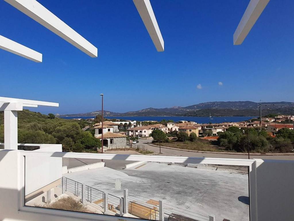 Appartamento a Arzachena in Via Le Maree - Foto 2