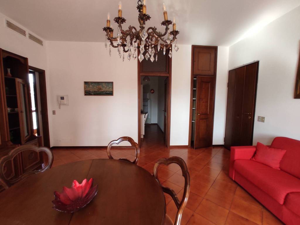 Appartamento a Piacenza in Via Emilio Ottolenghi - Foto 4