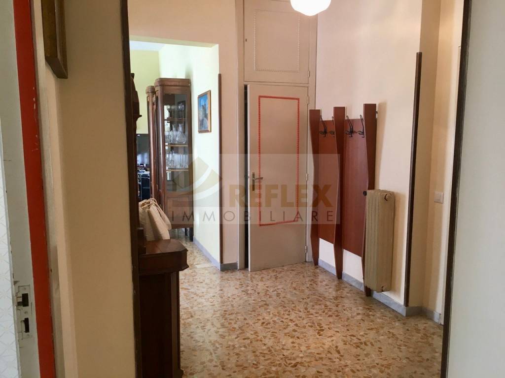 Appartamento a Chiusano di san domenico in Piazza Dante Alighieri - Foto 4