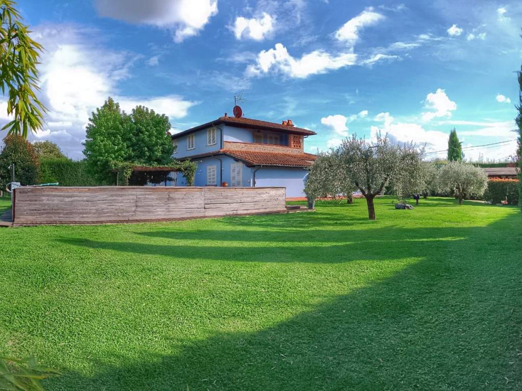 Villa a Capannori in Via del Cimitero di Lammari - Foto 4