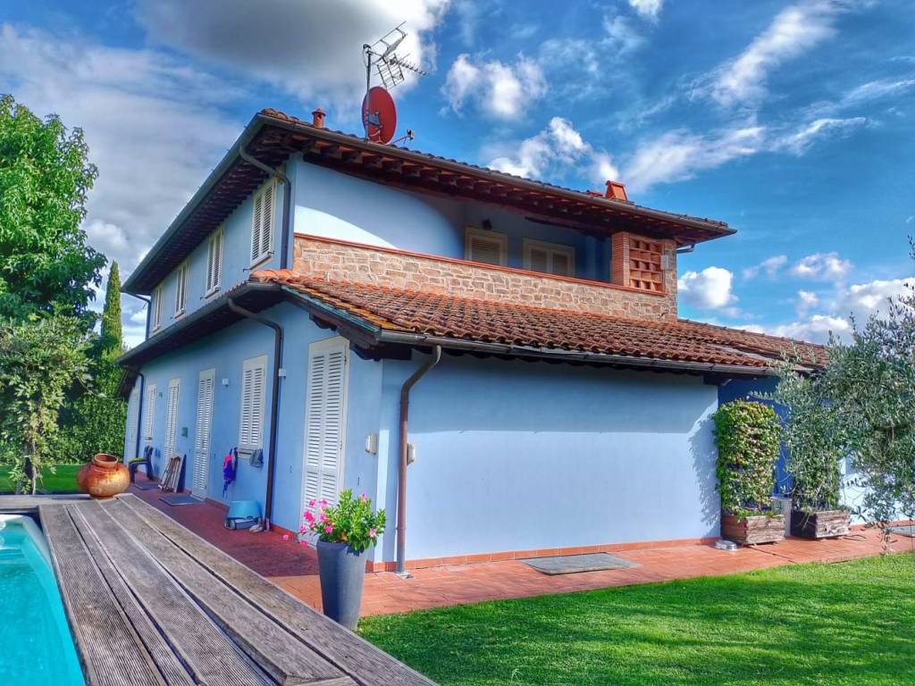 Villa a Capannori in Via del Cimitero di Lammari - Foto 5