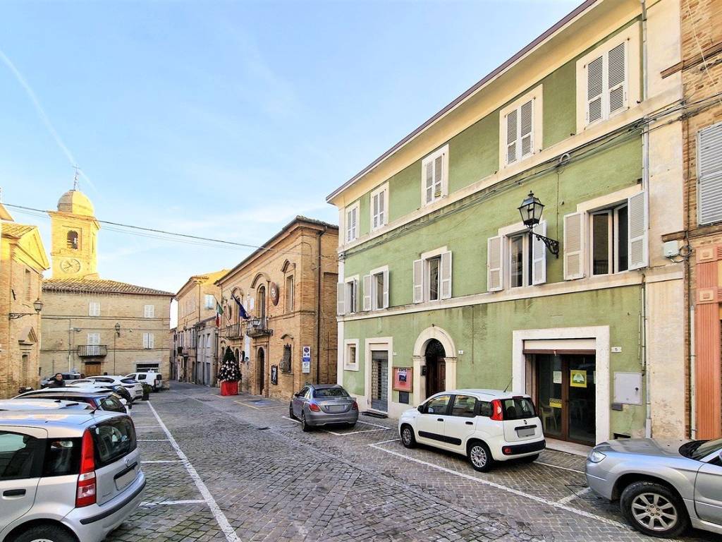 Casa indipendente a Monte san pietrangeli in Piazza Umberto I, 14 - Foto 2