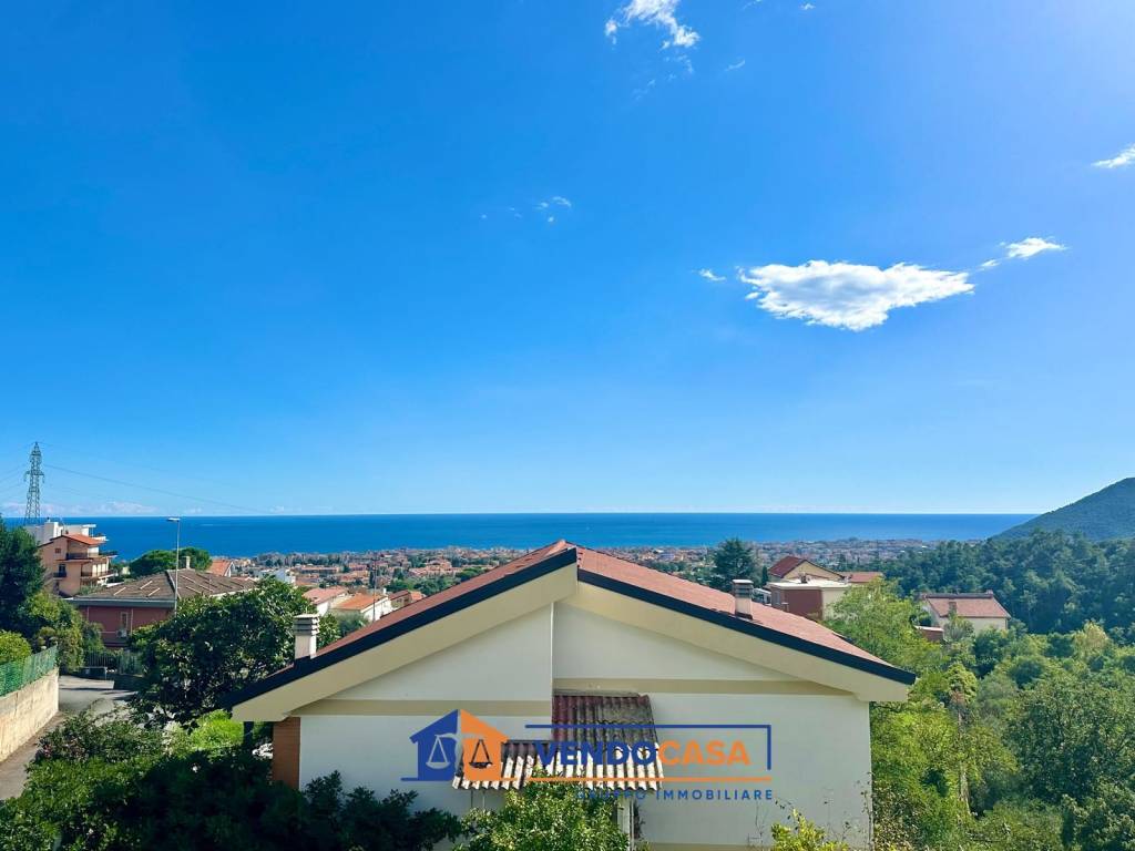 Villa a Boissano in Via Ernesto Morteo - Foto 2