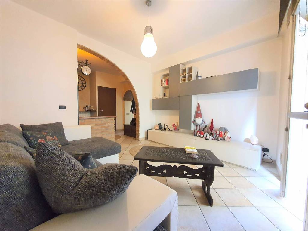 Appartamento a Oggiono - Foto 4