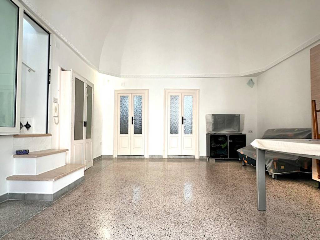 Appartamento a Carovigno in Via Giacomo Matteotti - Foto 2