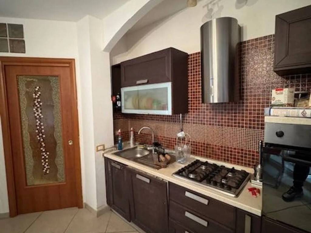 Appartamento a Follonica in Via Della Pace S.N.C. - Foto 2