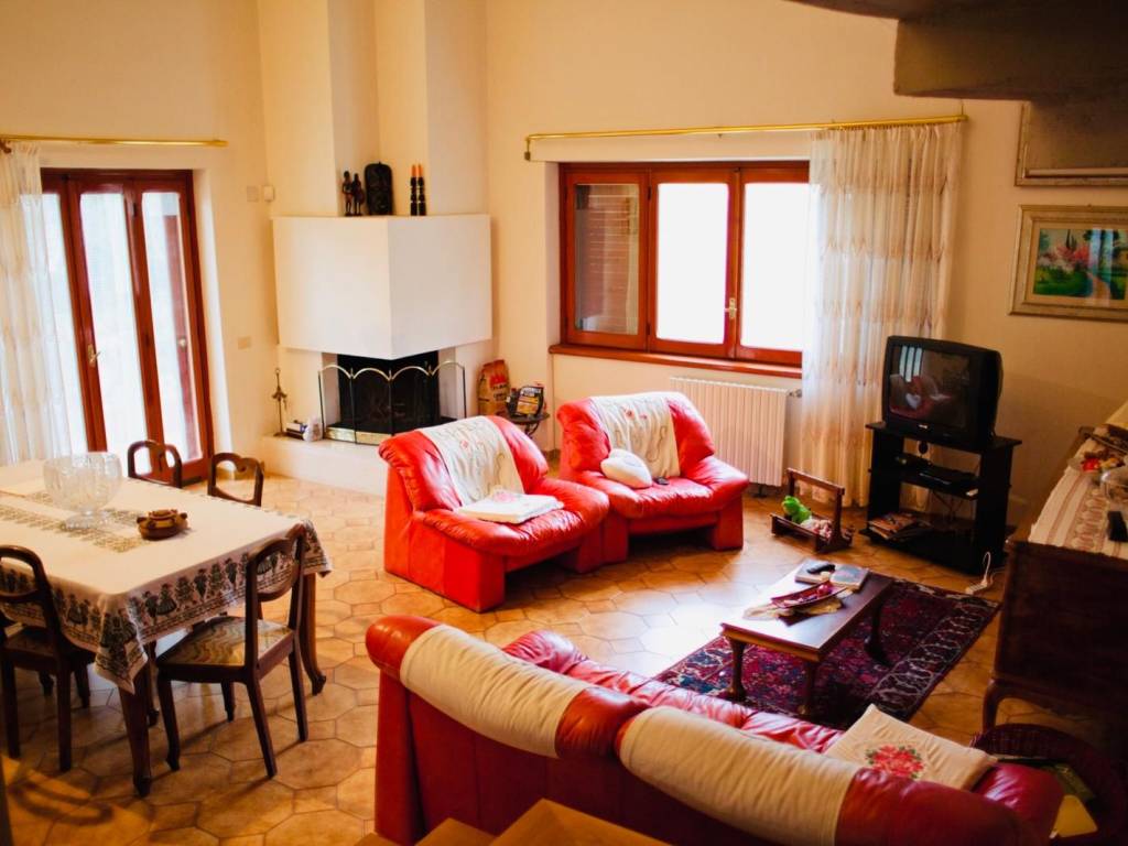 Villa a Norma in Via Ottaviano - Foto 3