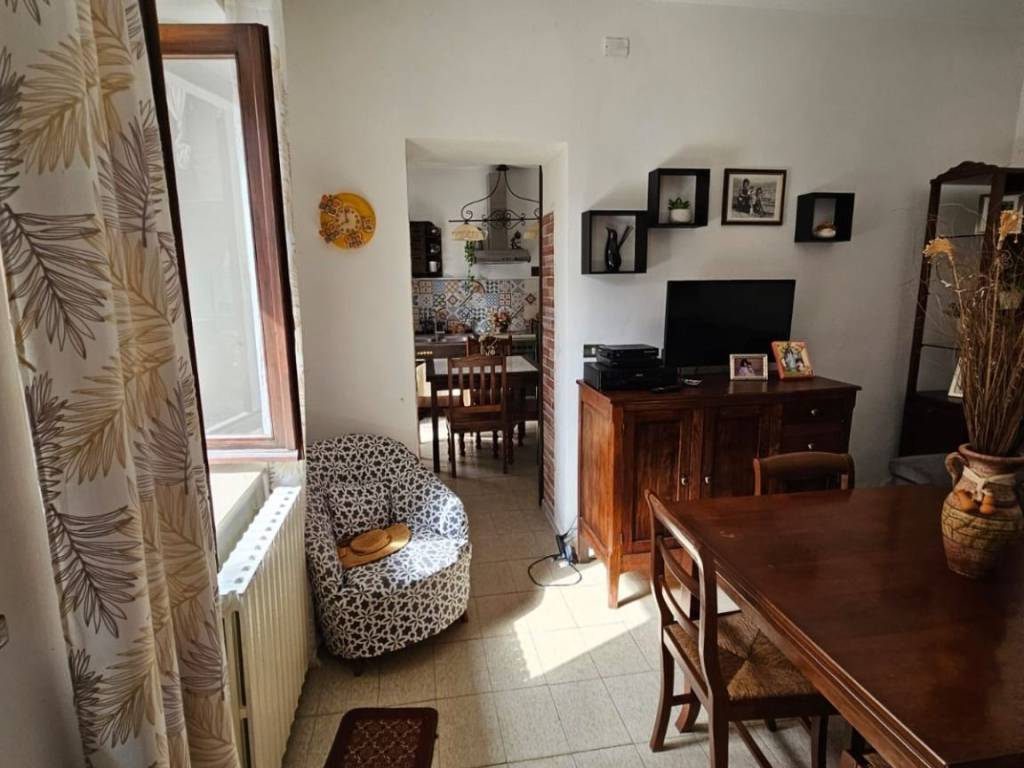 Appartamento a Omegna in Via 4 Novembre - Foto 3