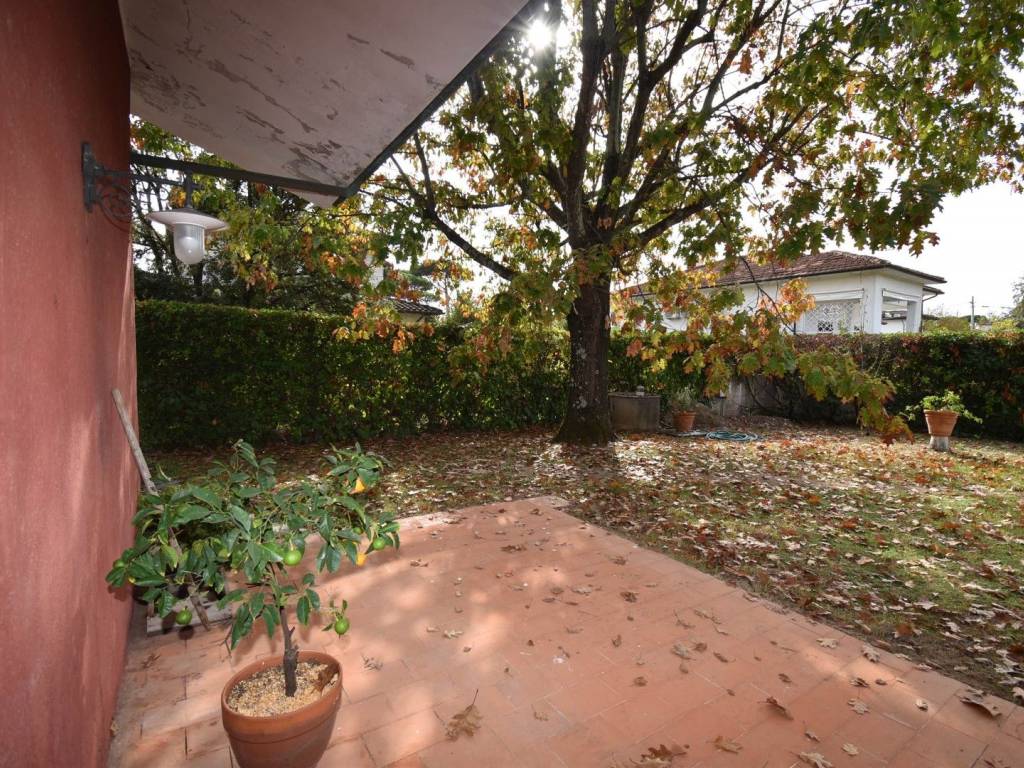 Villa a Forte dei marmi in Via Alfredo Catalani, 3 - Foto 5