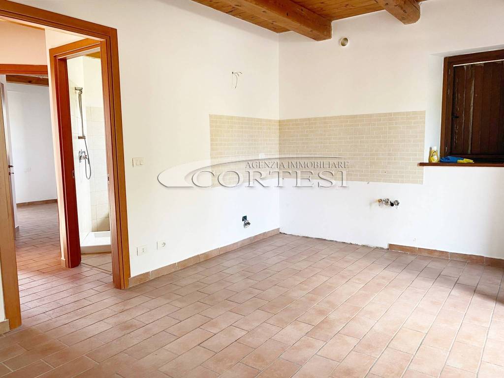 Appartamento a Trecastelli - Foto 2