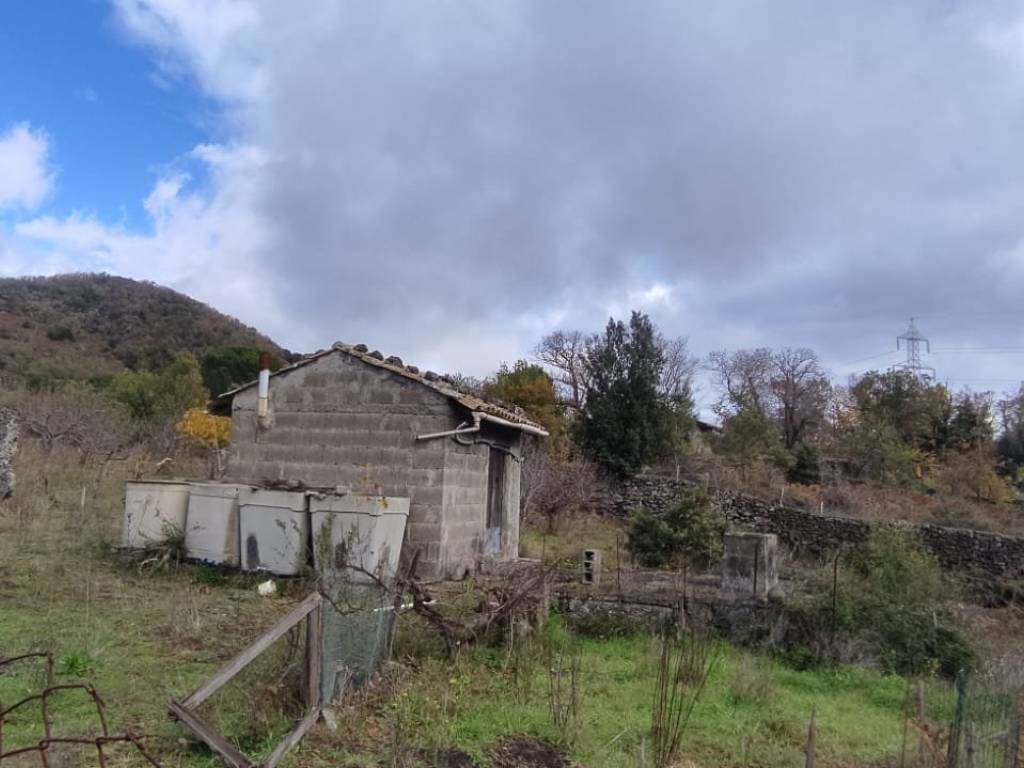 Terreno a Nicolosi in Via Altarello - Foto 2