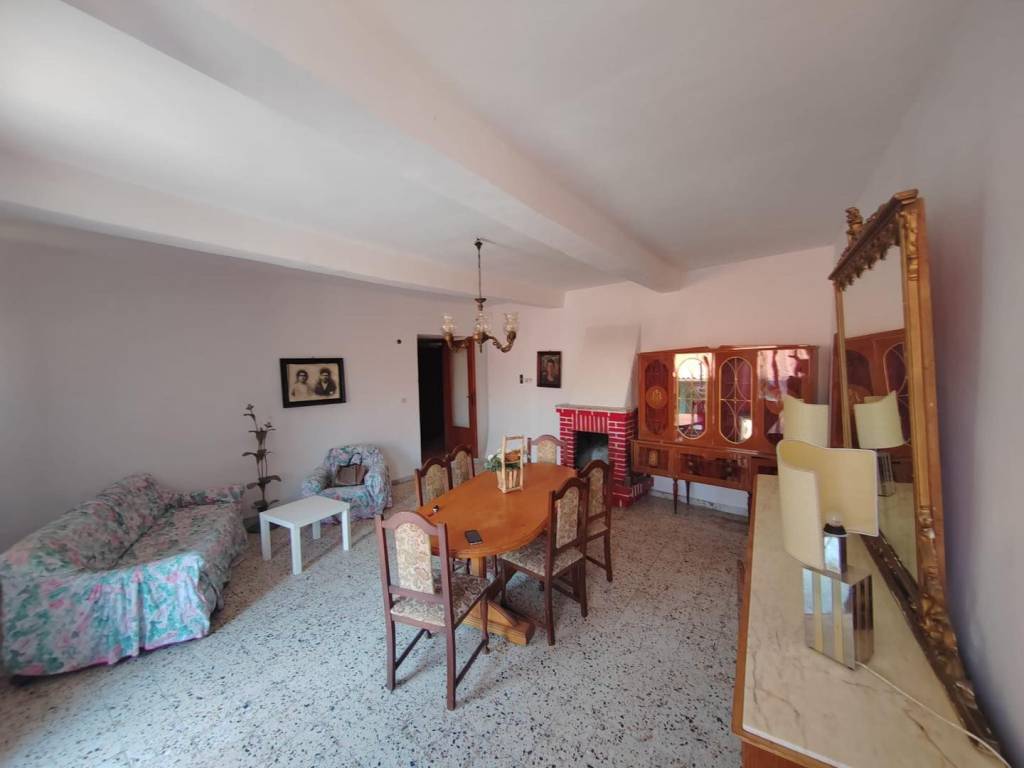 Appartamento a Maenza in Via Risorgimento - Foto 5