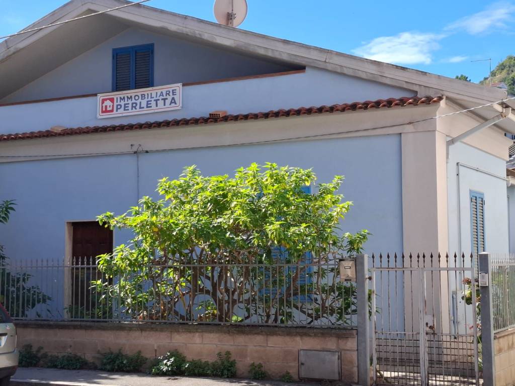 Casa indipendente a Pescara in Via Nazionale Adriatica Nord, 53 - Foto 4
