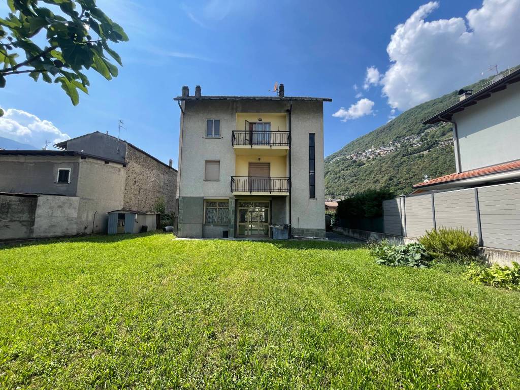 Appartamento a Morbegno in Via Bottà, 156 - Foto 4