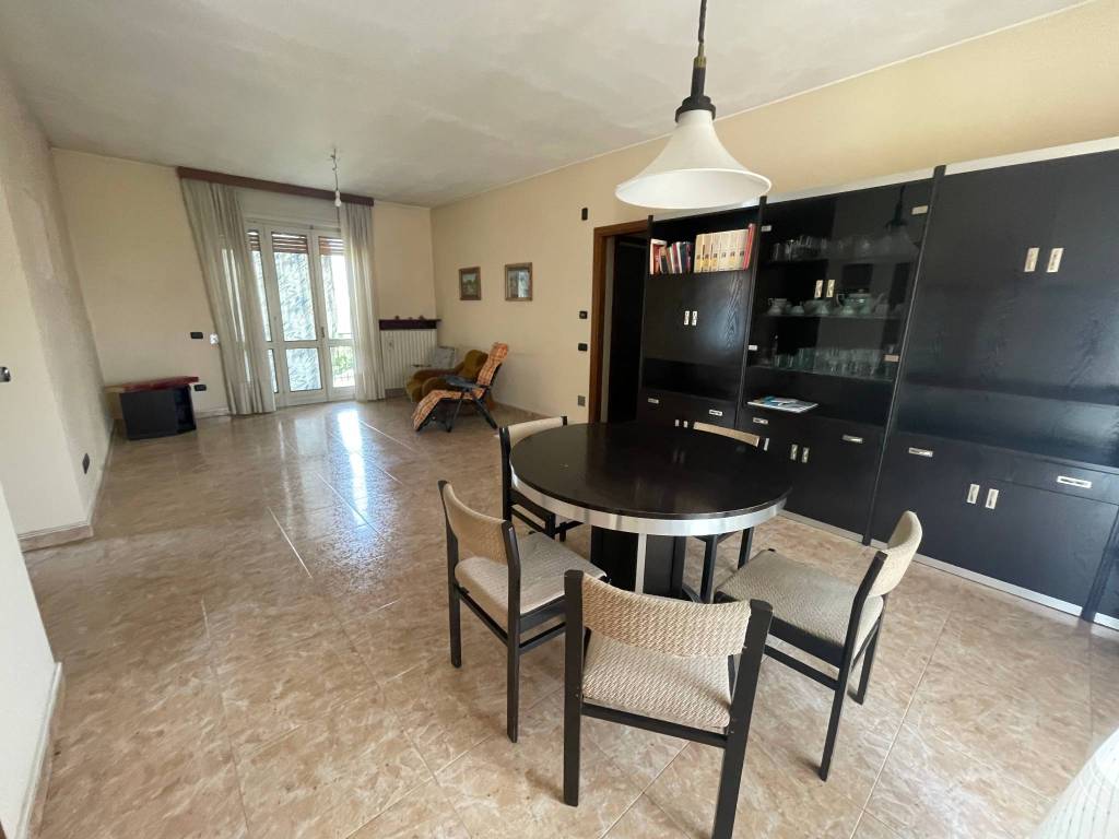 Appartamento a Morbegno in Via Bottà, 156 - Foto 5