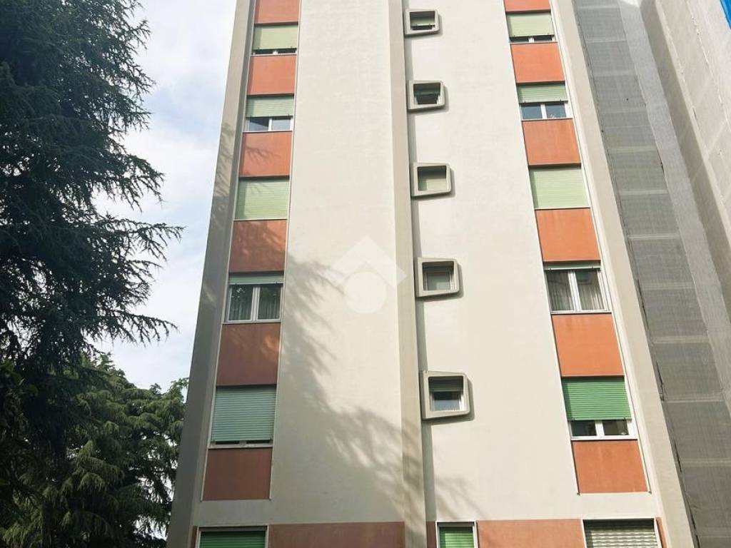 Appartamento a Milano in Via Venezuela, 9 - Foto 1