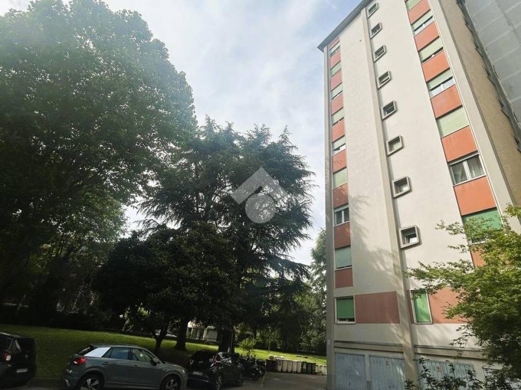 Appartamento a Milano in Via Venezuela, 9 - Foto 2