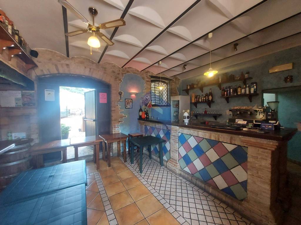 Villa a Mozzagrogna in via Piazza della Vittoria 2 - Foto 5