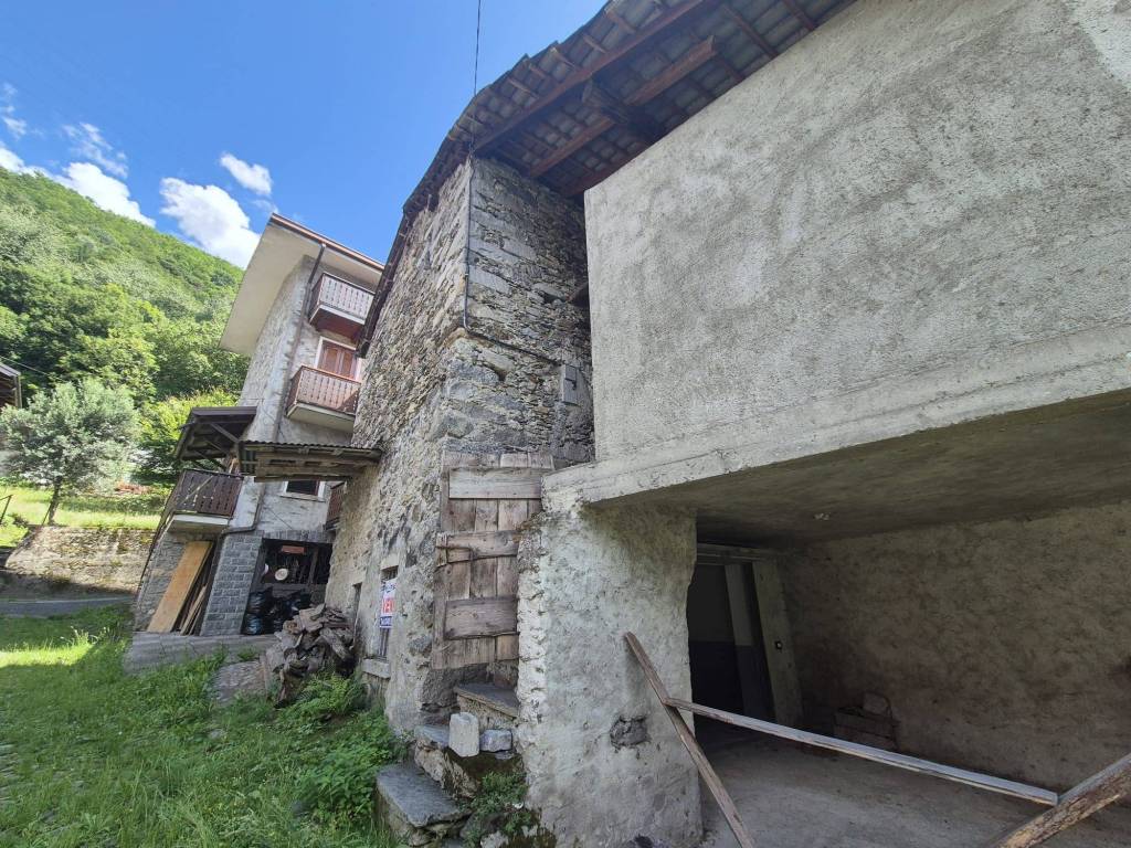 Rustico / casale a Verceia in Via Roma, 35 - Foto 2