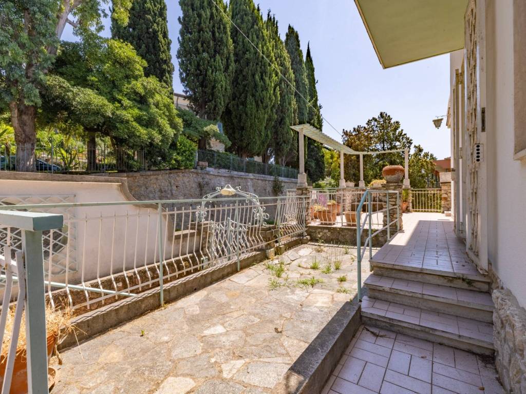 Villa a Vallecrosia in Via Conca Verde, 1 - Foto 2